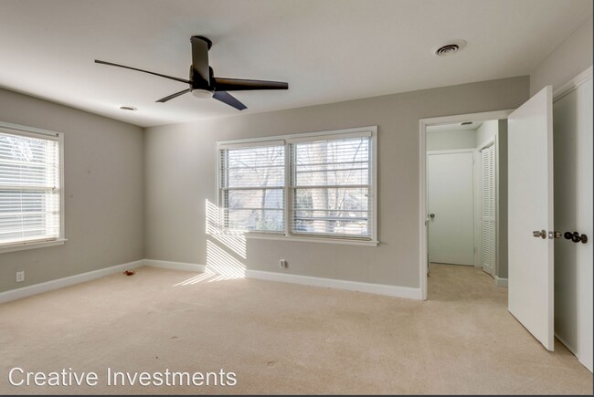 Building Photo - 4 br, 3 bath House - 2817 White Oak Drive