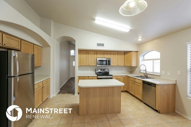 Building Photo - 1913 N 128th Ave