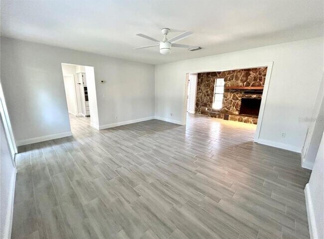 Building Photo - 487 Overstreet Ave