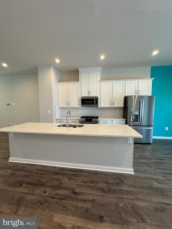 Building Photo - 1768 Hickory Wds Rd