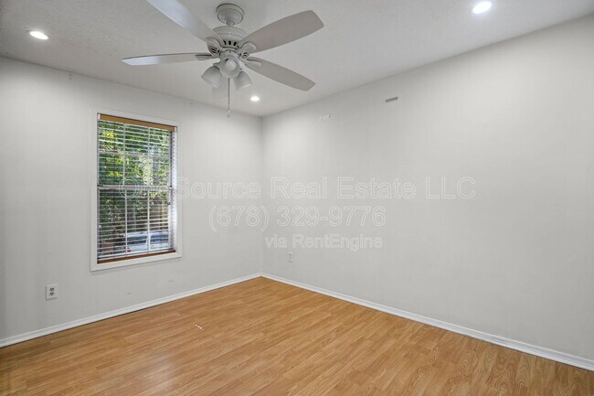 Building Photo - 2110 Augusta Dr
