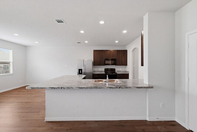 Building Photo - 988 Rice Dr