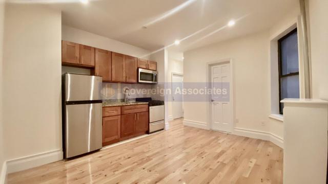 Primary Photo - 1 bedroom in New York NY 10040