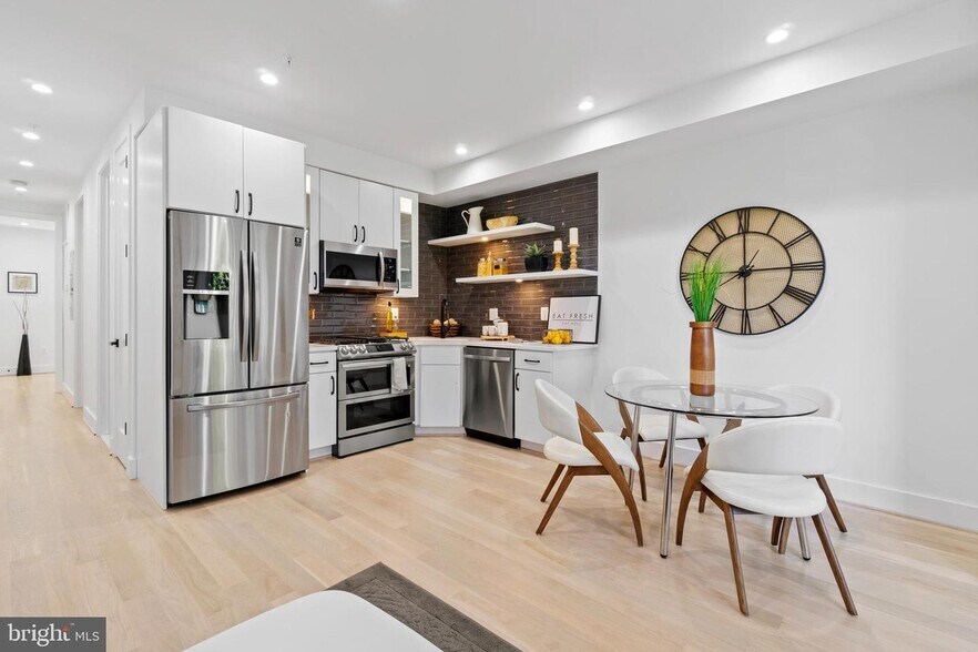 Building Photo - 1808 S St NW