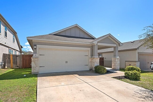 Building Photo - 217 McFarland St