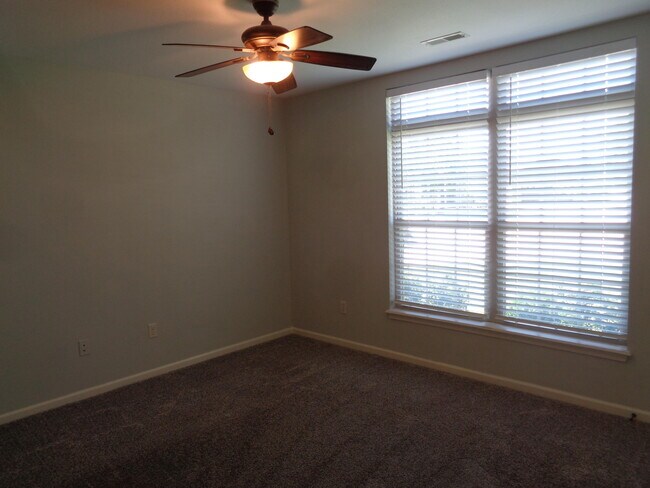 Building Photo - 5103 Grayling Ct