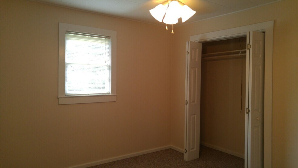 Building Photo - 52 Nannys Ln