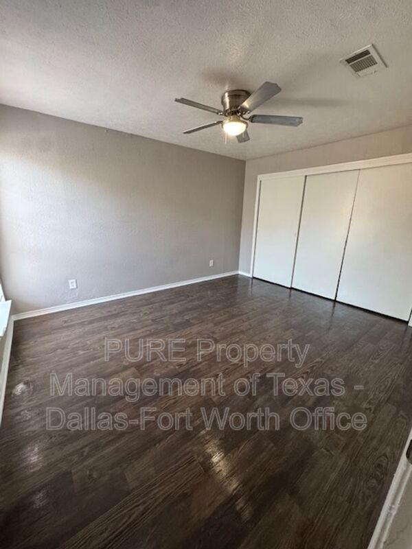 Building Photo - 806/104 Castleglen Drive