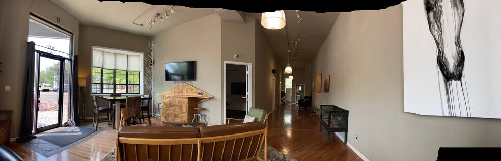 Front bedroom opening - 302 E Uintah St