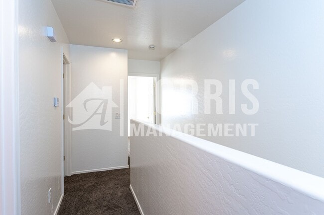 Building Photo - 13971 S Rosemont Rd
