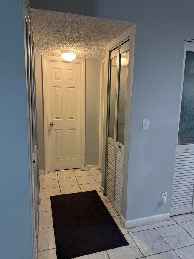 Building Photo - 3265 NW 102nd Terrace