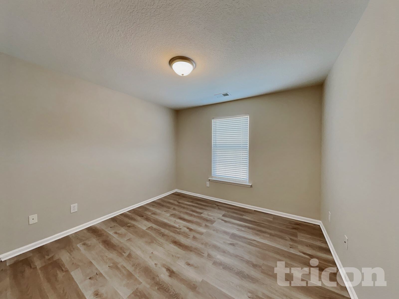 Building Photo - 110 Kingscreek Dr