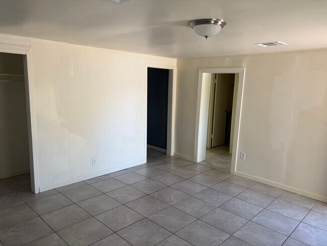 Building Photo - 2 Bedroom Rental in Coolidge | Washer/Dryer Included