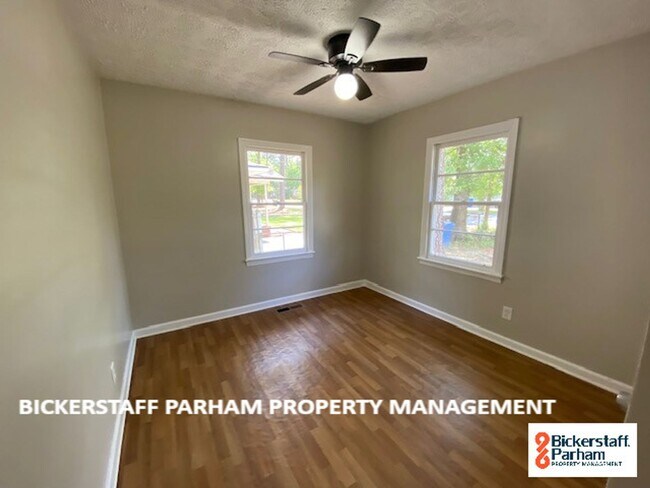 Building Photo - Location, Community, Quality Living. It St...