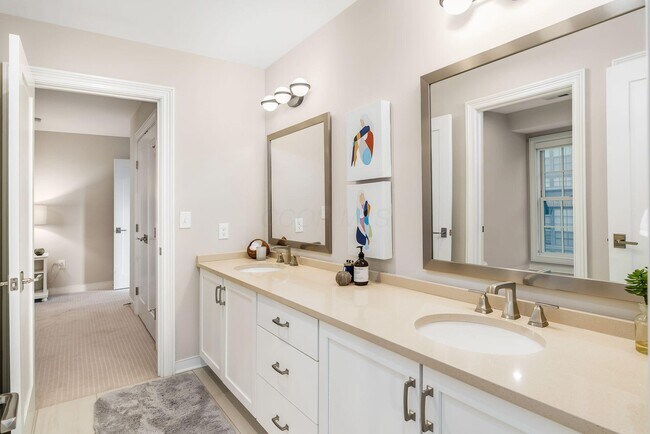 Building Photo - 100 Normandy Ave