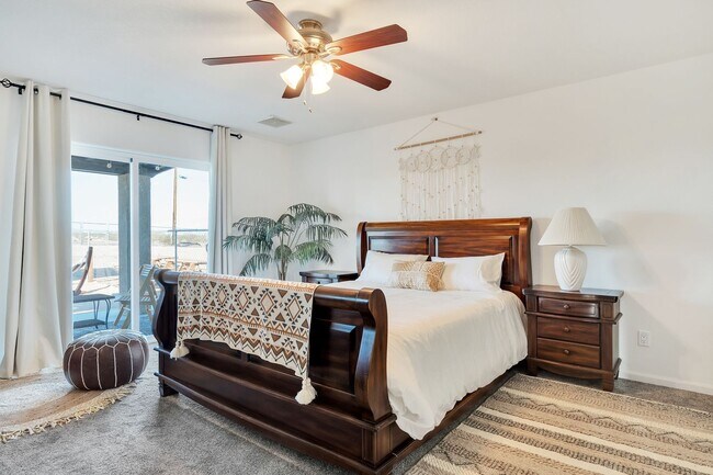 Building Photo - Boho Style 4 Bedroom 2 Bath Home, Fully Furnished