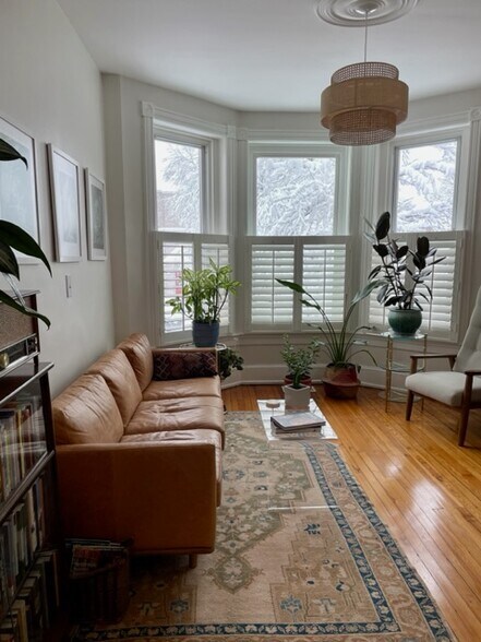 Building Photo - 157 U St NW