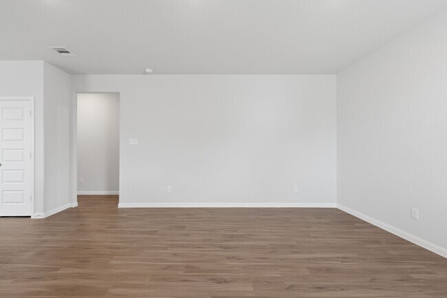 Building Photo - 2405 Bray Head Dr