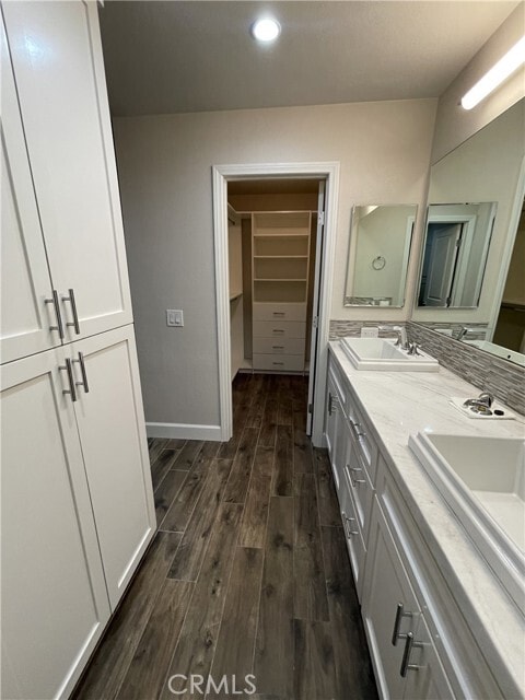 Building Photo - 21372 Brookhurst St