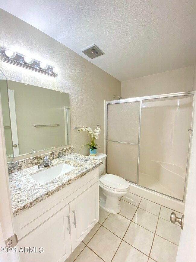 Building Photo - 3633 W Calavar Rd