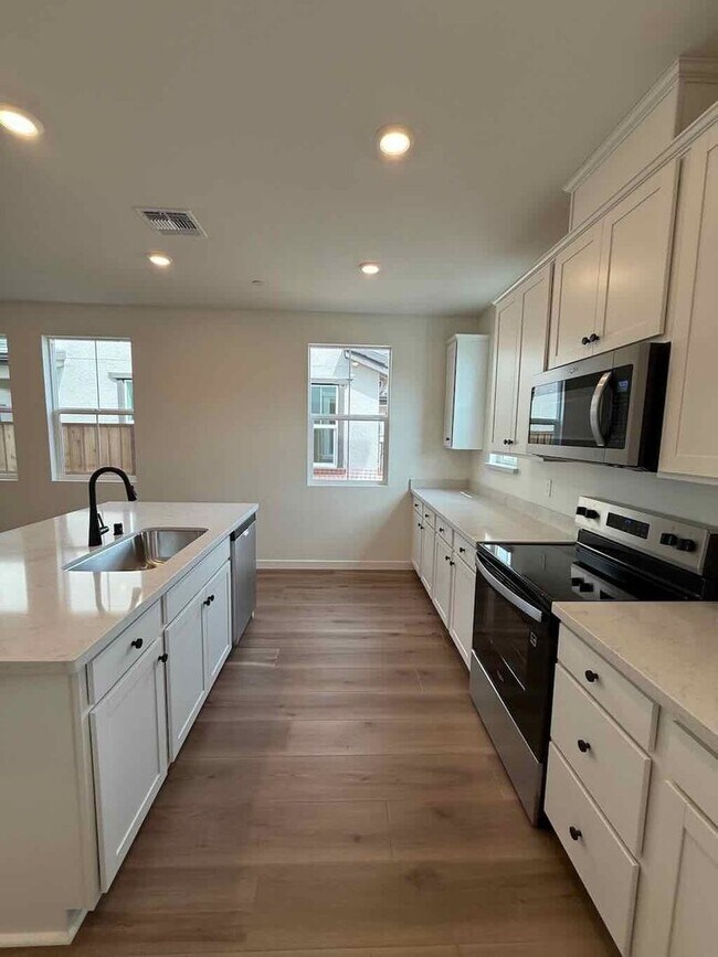 Building Photo - New Construction 4 Bed/3 Bath Lexington at The Grove by KB