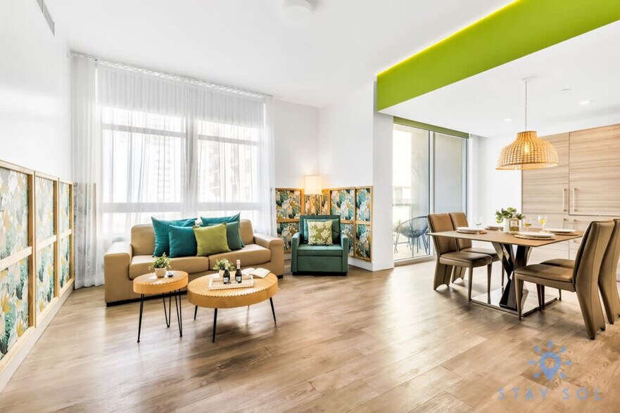 Building Photo - 777 N Ocean Dr