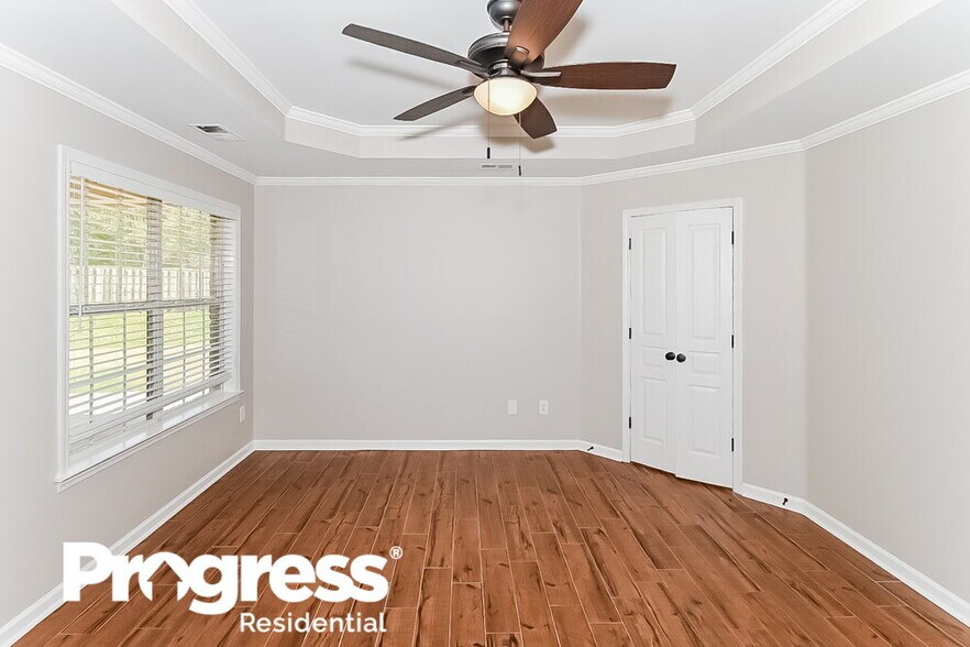 Building Photo - 4047 Chaucer Cove