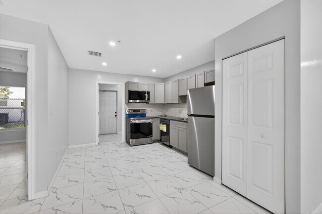 Building Photo - 3255 Avenue J
