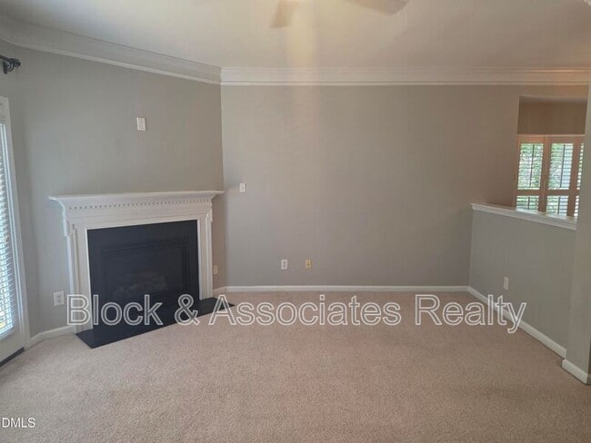 Building Photo - 124 Braeside Ct
