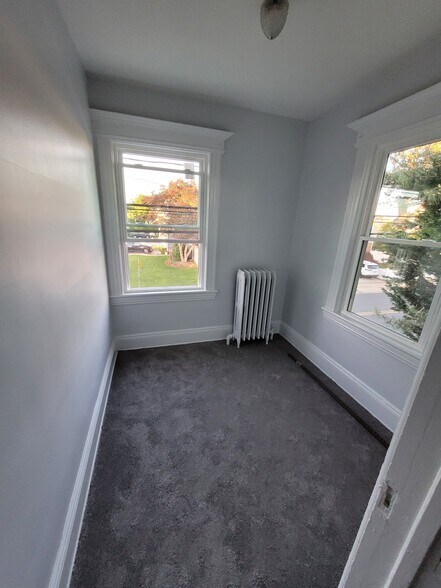 Office - 128 Woods Ave