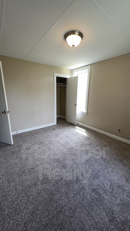 Building Photo - 1265 S Galena Ave