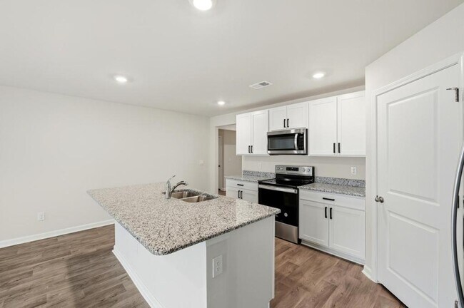 Building Photo - 4516 East Coast Ln