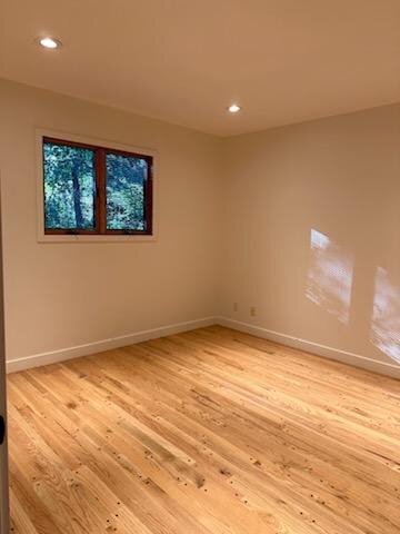 Building Photo - 115 Parkview Cir