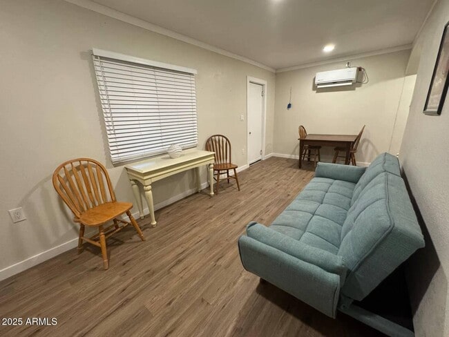 Building Photo - 19 W Fremont St