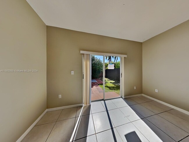 Building Photo - 9059 SW 162nd Ct