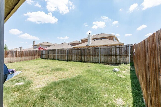 Building Photo - 255 Callaghan Dr