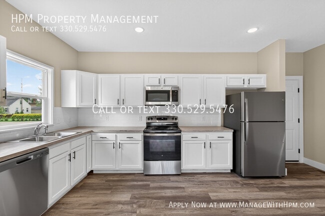 Building Photo - 5139 13th St SW