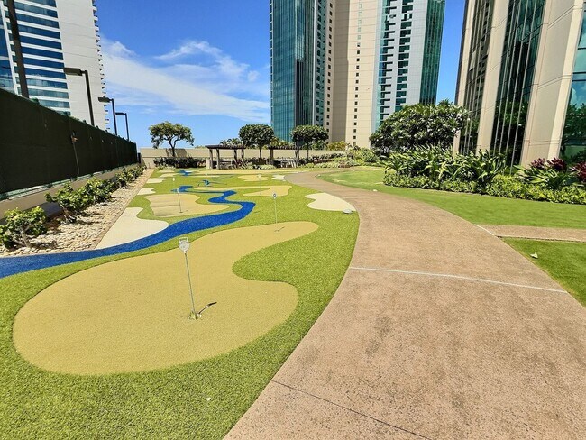 Building Photo - Luxurious One-Year Rental in the Heart of Kaka‘ako – with  Resort Amenities