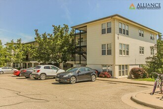 Building Photo - 1518 College Ave