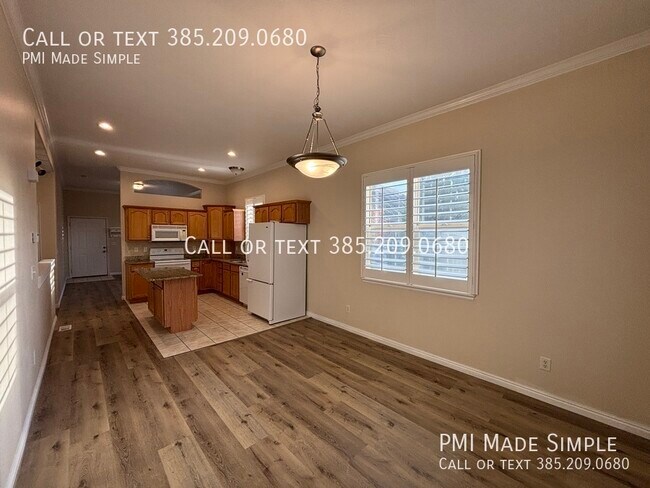 Building Photo - 14910 Treseder St