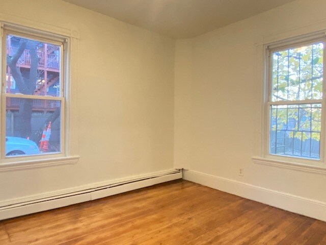 Building Photo - 17 Parker Hill Ave