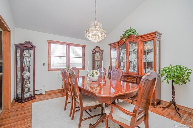 Building Photo - 317 Darlington Ave