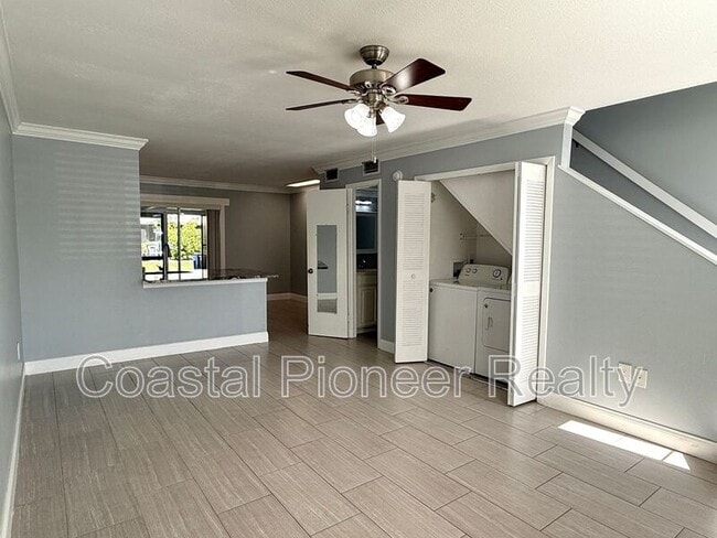 Building Photo - 11815 Cypress Hill Cir