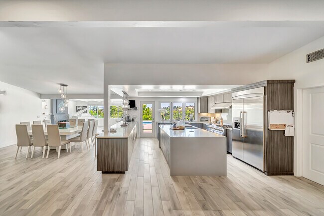 Building Photo - 22376 Algunas Rd