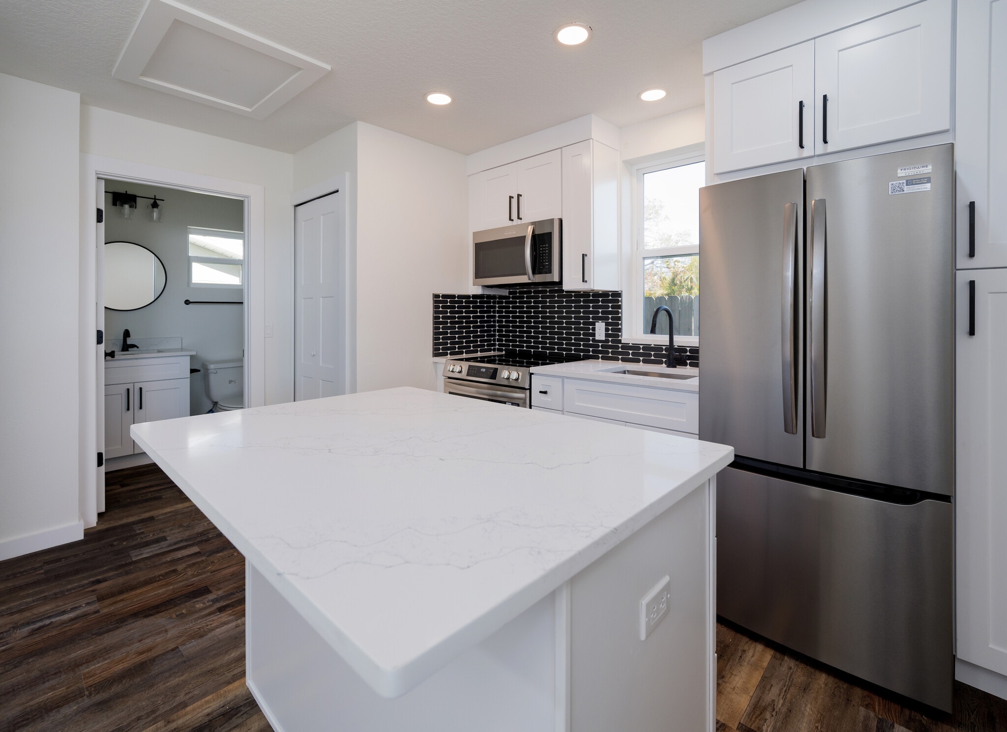 Building Photo - 4825 5th St N