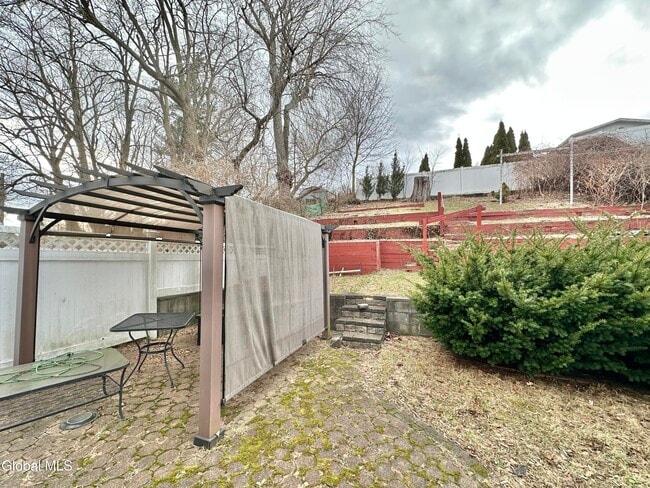 Building Photo - 36 Daytona Ave