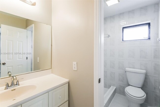 Building Photo - 1430 W Sandpiper Cir