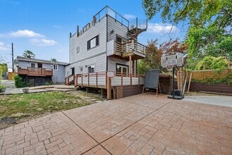 Building Photo - 9451 36th Ave SW