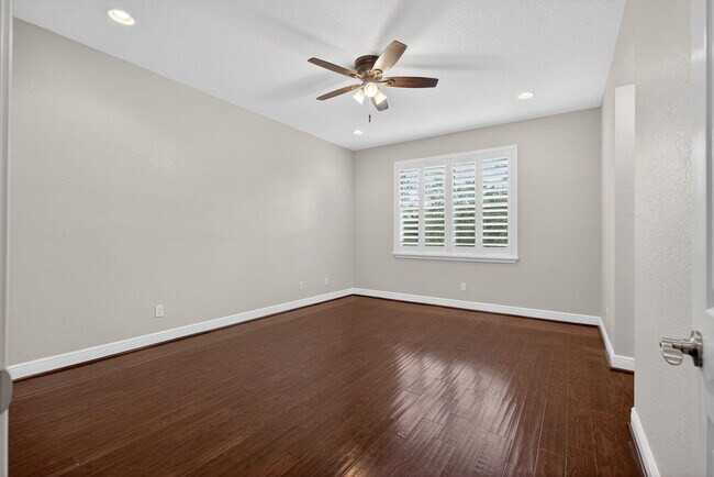 Building Photo - 5072 Dulce Ct