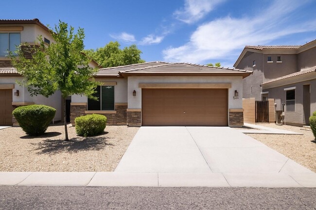 Building Photo - 7398 W Fargo Dr